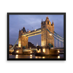 TOWER BRIDGE LONDON NIGHT SCENE FRAMED PHOTO PRINT - London Art and Souvenirs