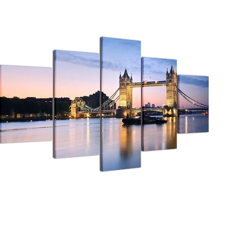 STUNNING 5 PIECE OIL PRINT ON CANVAS OF TOWER BRIDGE, LONDON