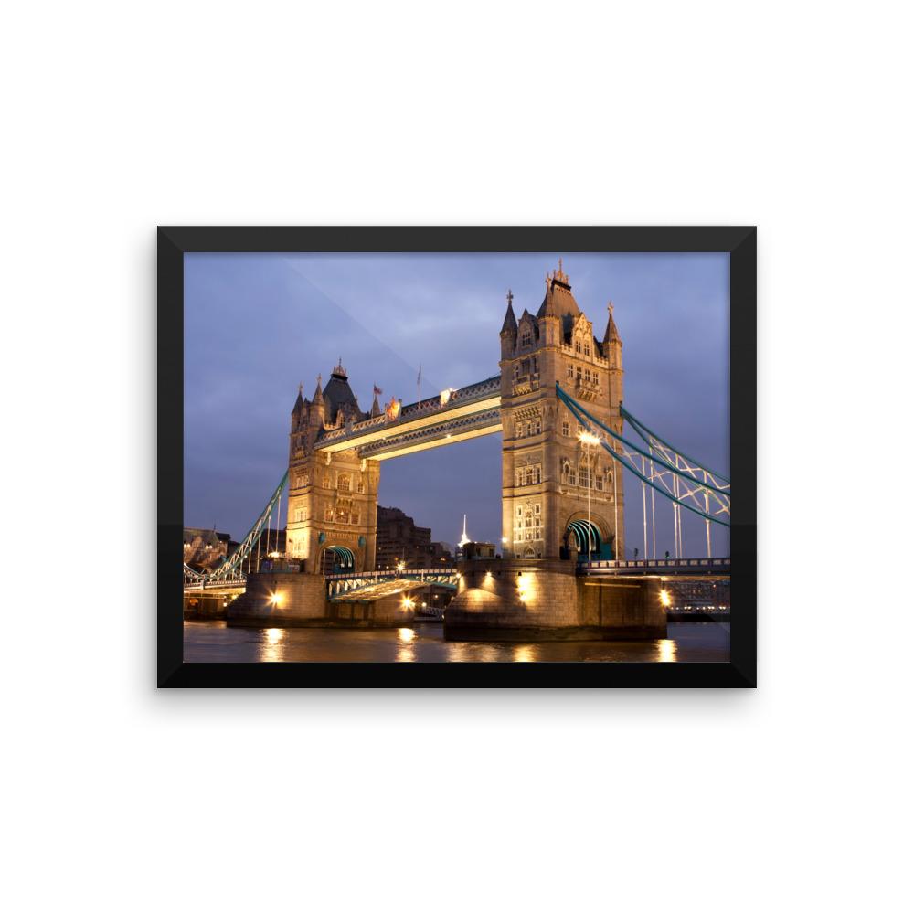 TOWER BRIDGE LONDON NIGHT SCENE FRAMED PHOTO PRINT - London Art and Souvenirs