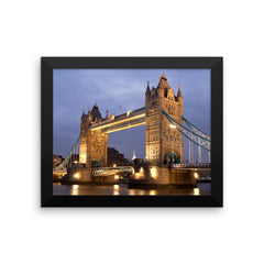 TOWER BRIDGE LONDON NIGHT SCENE FRAMED PHOTO PRINT - London Art and Souvenirs